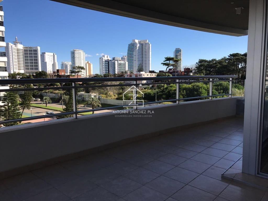 EDIFICIO CON AMENITIES MUY CERCA DEL MAR