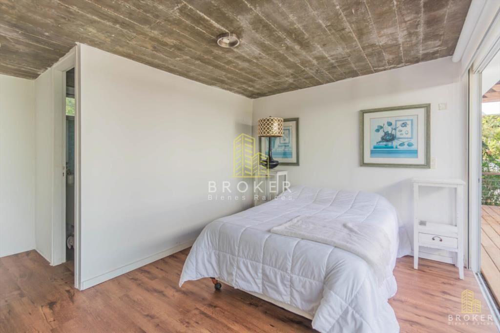 Alquiler Anual Casa Punta del Este La Arbolada Barrio Priva
