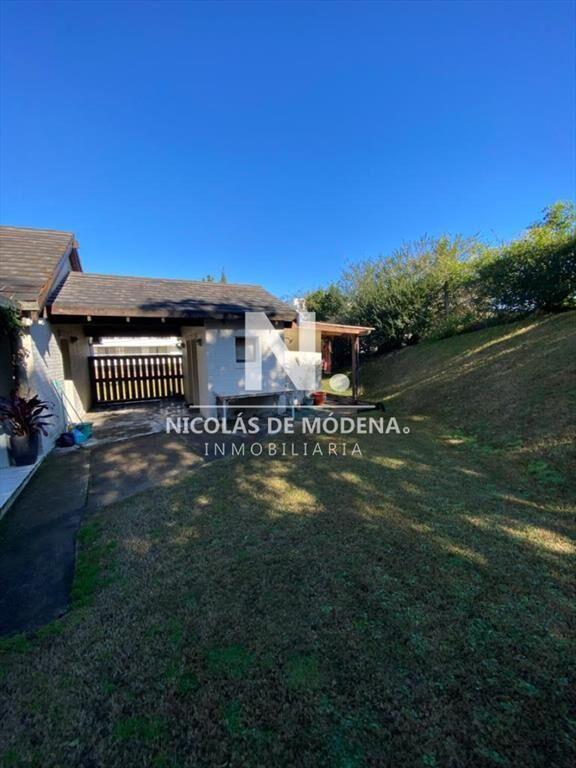 Hermosa casa en excelente zona.