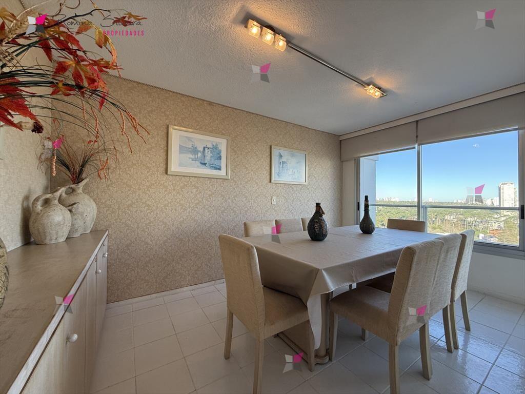Apartamento en Mansa, 3 dormitorios