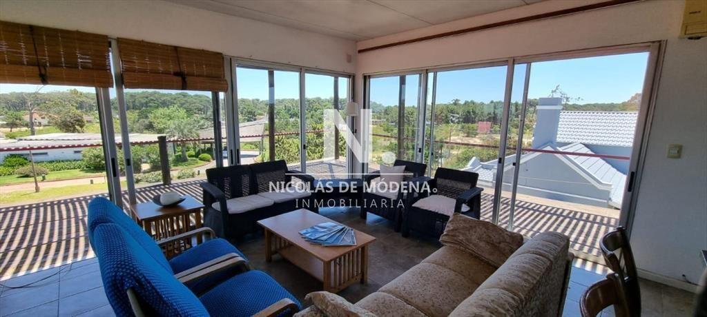 Vende casa en Sauce de Portezuelo, Punta Ballena