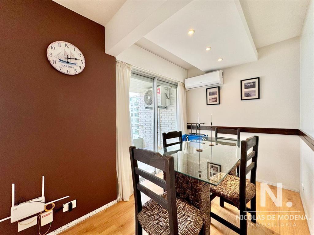 Apartamento de 2 dormitorios con vista al mar en Península