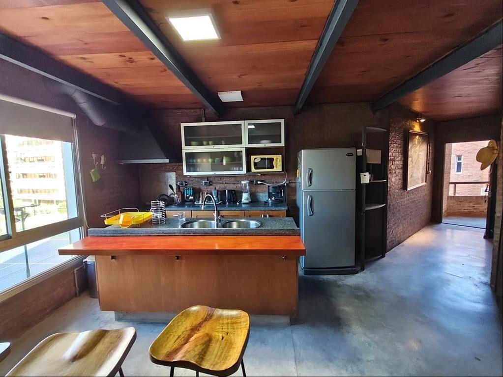 VENTA Apartamento tipo Loft de 98m2 en Puerto del Buceo
