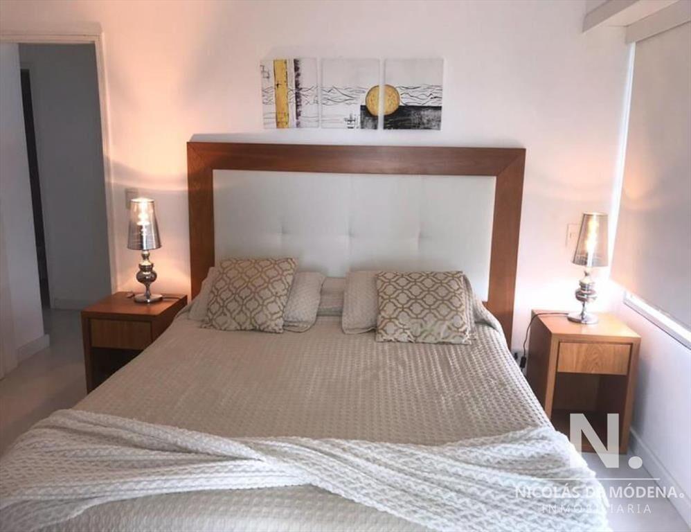 Apartamento reciclado de 2 dormitorios a metros del mar