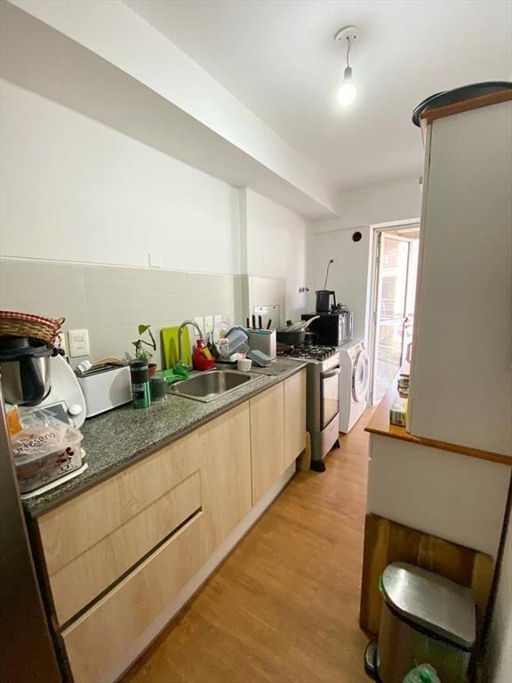 Venta apartamento con renta, de 3 dormitorios, terraza con