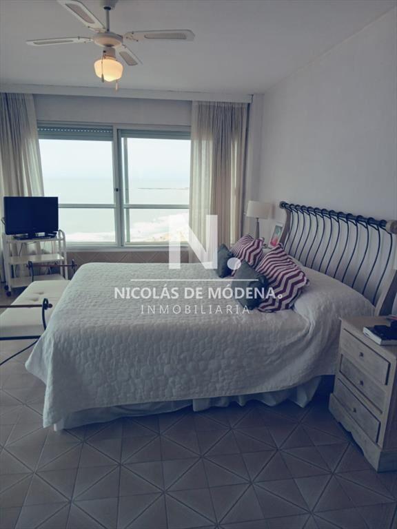 PRIMERA LINEA PLAYA BRAVA
