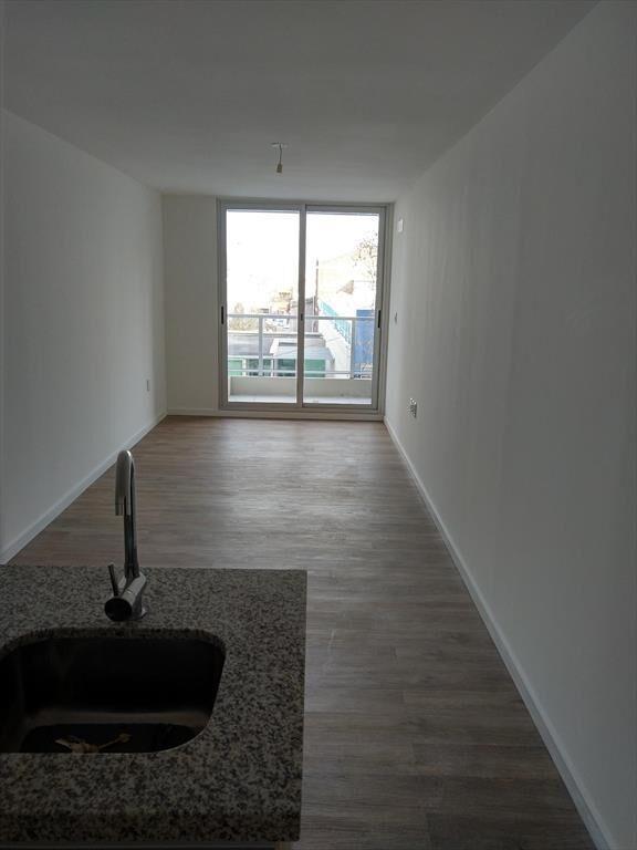 Venta Con Renta   2 Dormitorios  Lift Cordon Y Garaje Inclu