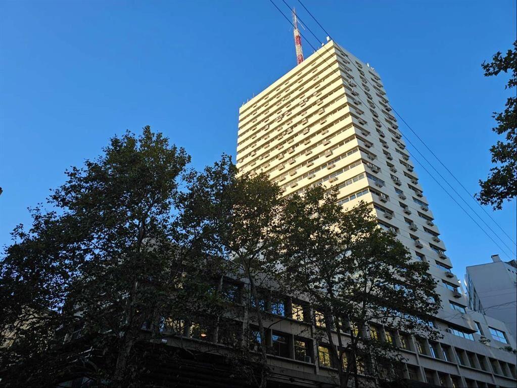 ALQUILER - OFICINA CENTRO - EDIFICIO CORPORATIVO PRIMER NIV