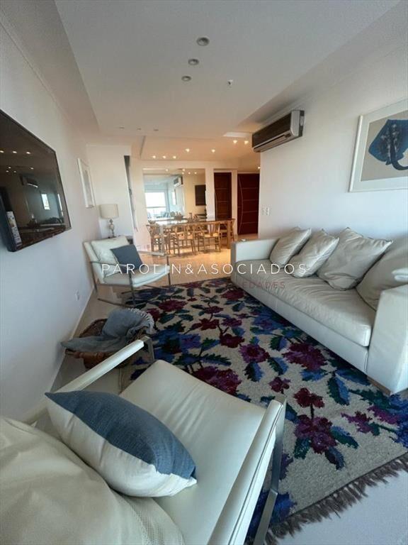Apartamento 2 dormitorios Miami Boulevard Mansa