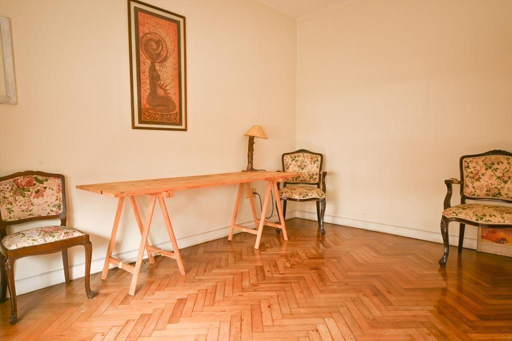 Venta apartamento 3 dorm. + servicio - Centro