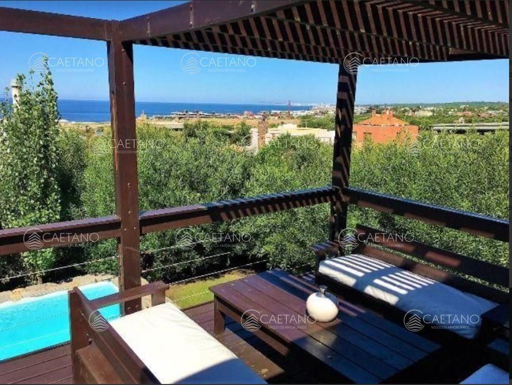 Casa en venta en El Chorro, Manantiales !