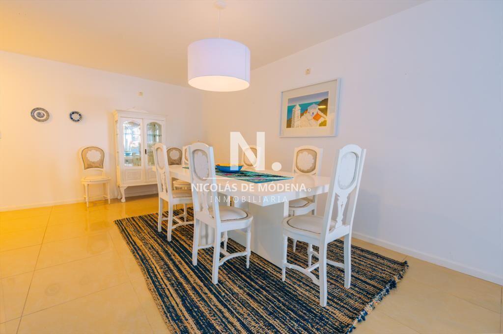 Apartamento de 3 dormitorios en venta. Torre Sol