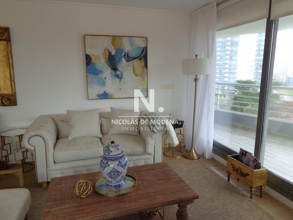 PUNTA DEL ESTE APARTAMENTO 2 DORMITORIOS EDIFICIO