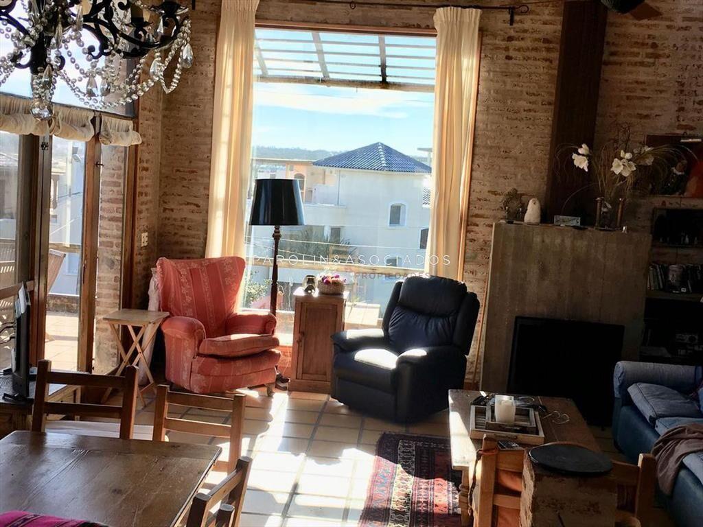 Casa en venta de 4 dormitorios en Manantiales,