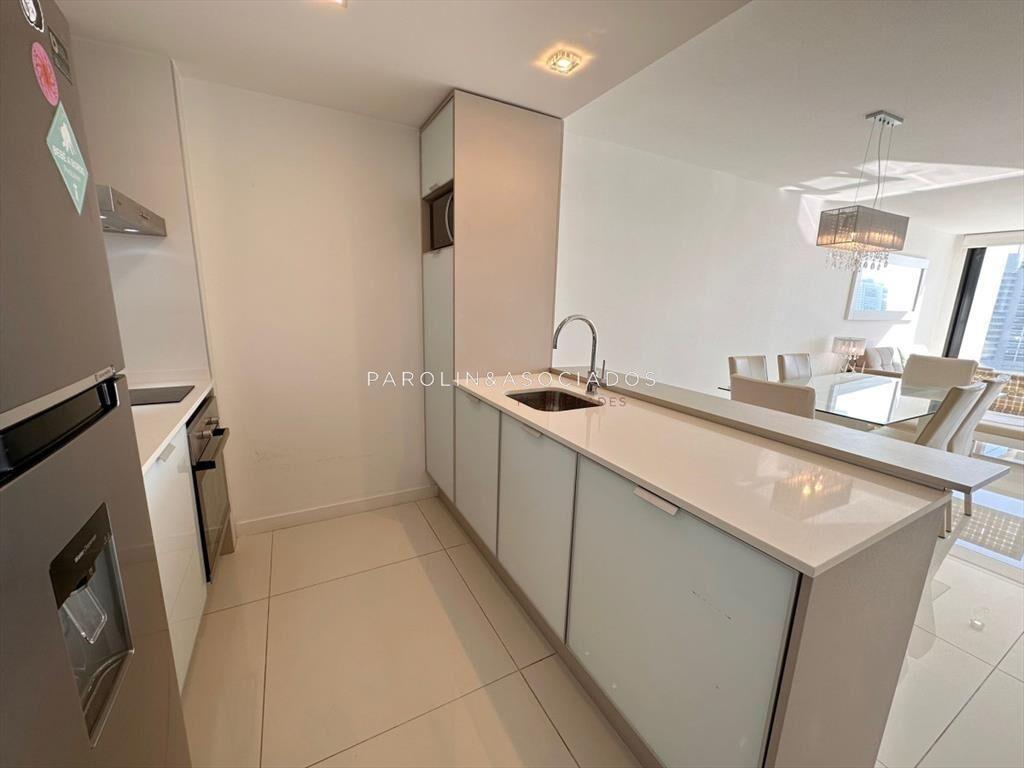 Apartamento de 2 dormitorios en edificio Artower,
