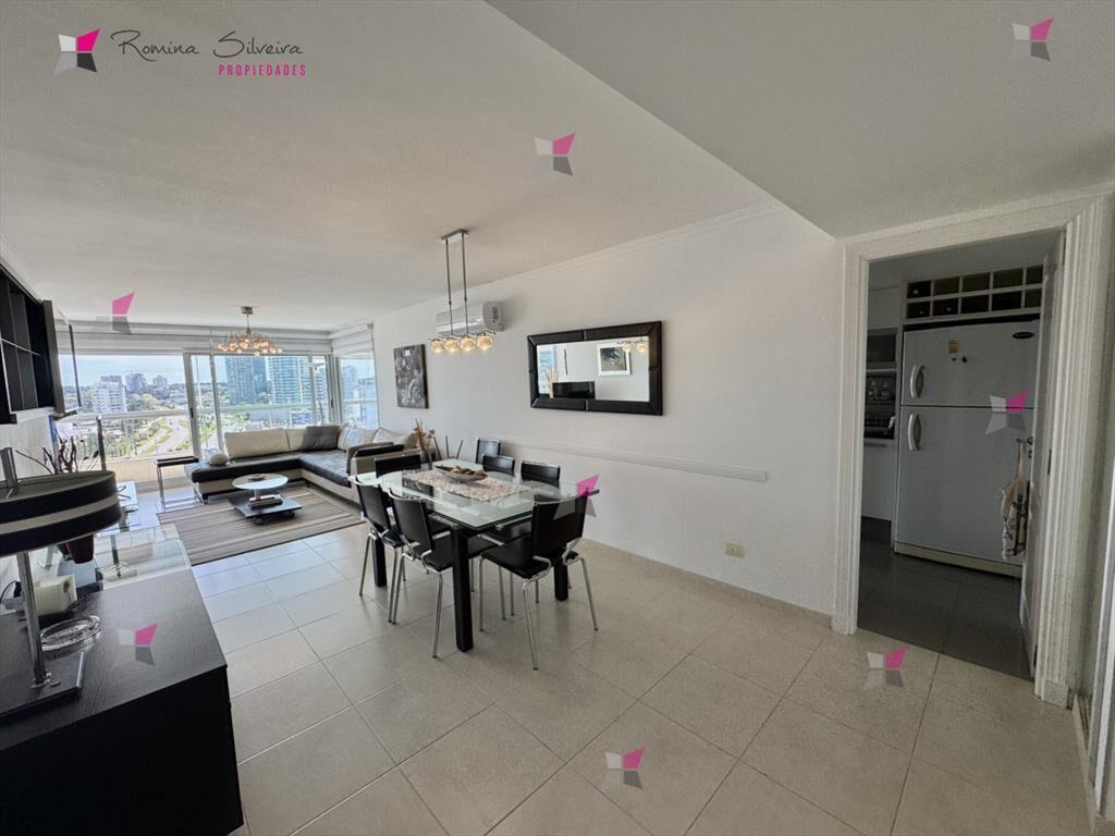 VENTA APARTAMENTO 3 DORMITORIOS Y SERVICIO - ART