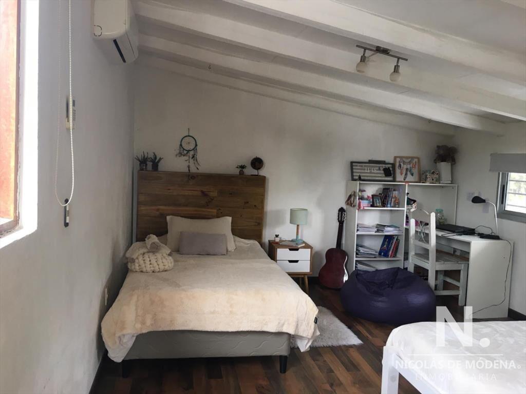 Para vivir todo el aÃ±o. El Tesoro. Casa de 3 Dormitorios e