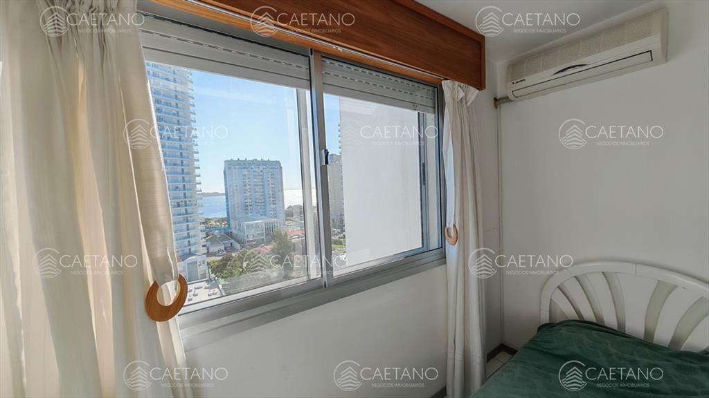 Alquiler anual penthouse en Punta del este playa mansa 2 do