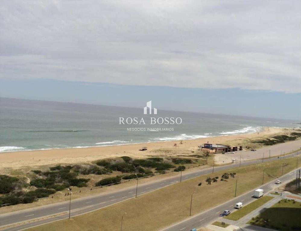 apartamento esquinero con espectacularvista a la