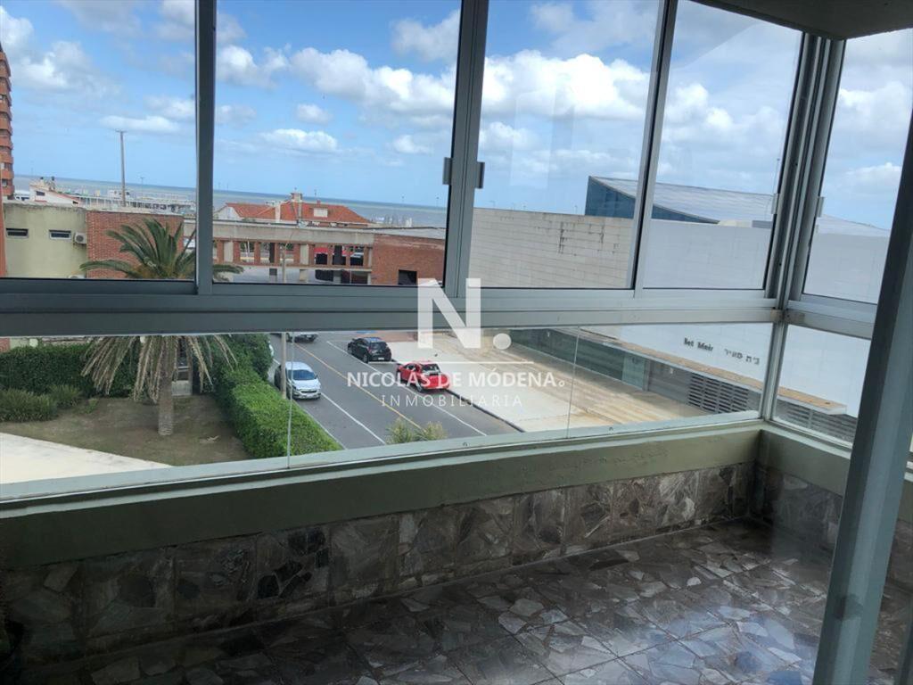 Apartamento de 3 dormitorio frente al Mar Punta
