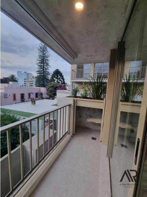Venta Apartamento Monoambiente En La Blanqueada En Pozo