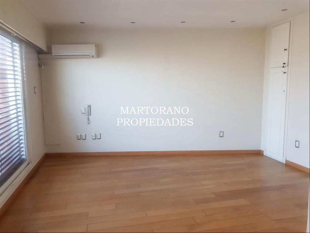 Penthouse 3 dorm estar 2 garages ascensor exclusivo y 2 box