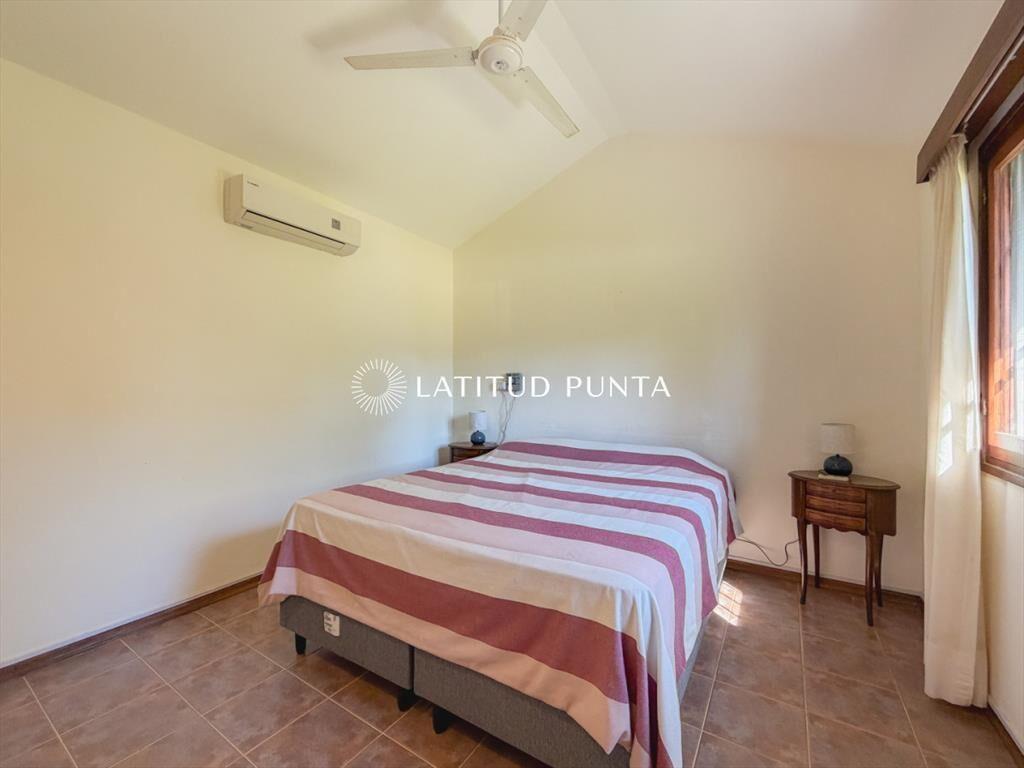 Casa en RincÃ³n del Indio a 150 metros del mar