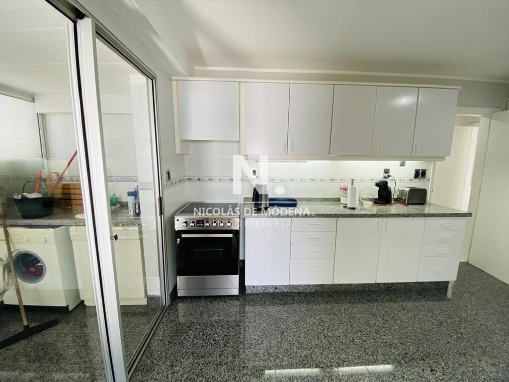 EXCELENTE APARTAMENTO EN PLAYA MANSA