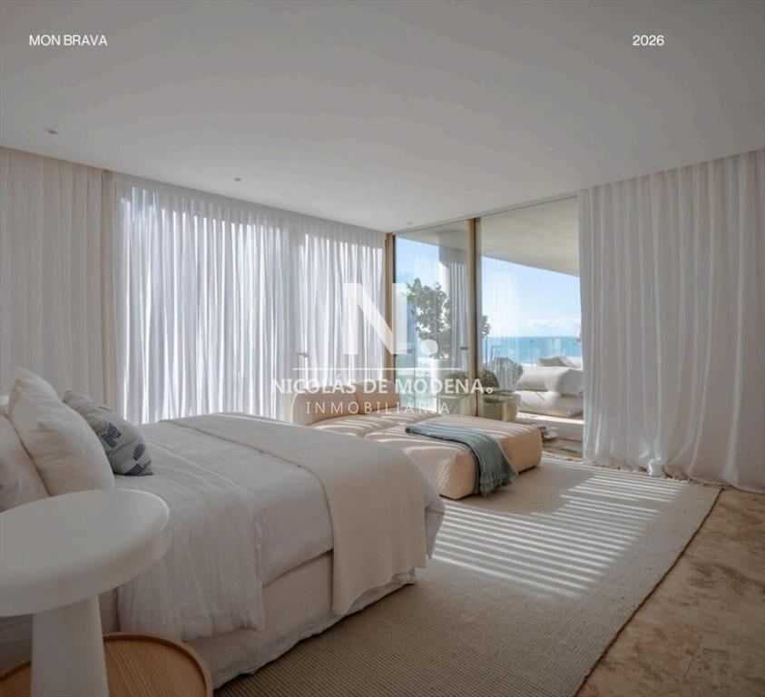 Venta de apartamento de 683m2, 4 dormitorios en