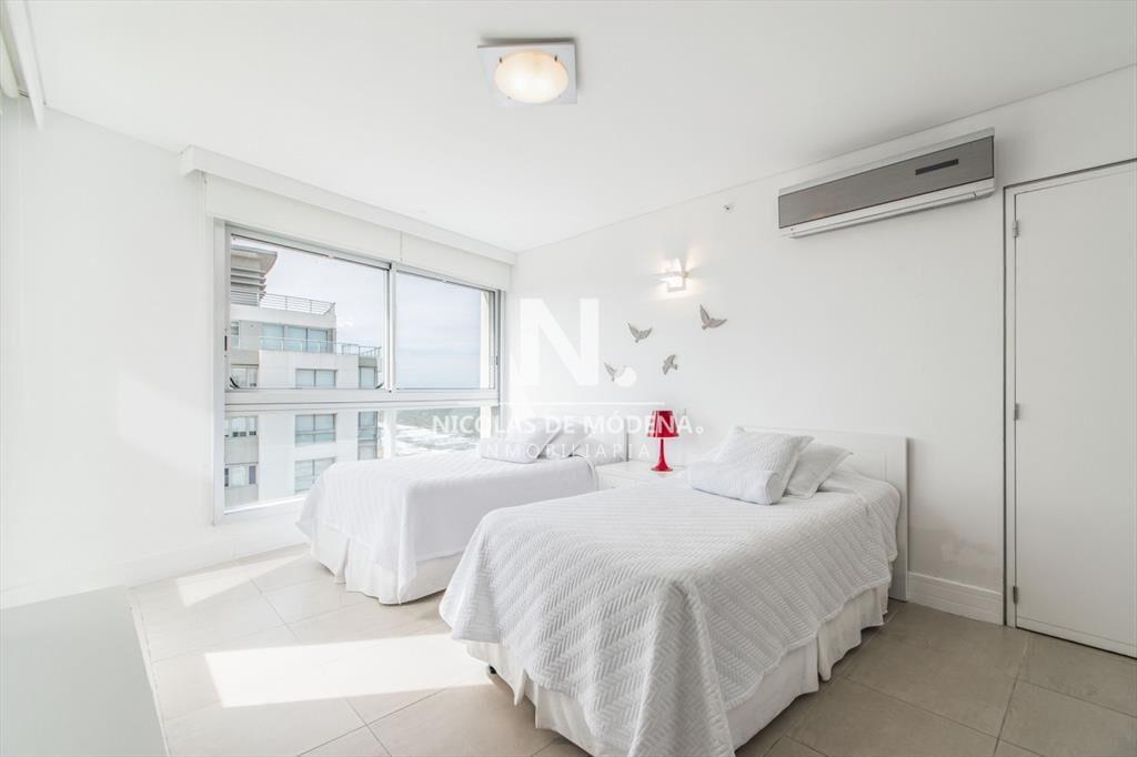 Le Parc Unificado en Venta Playa Brava Punta del Este