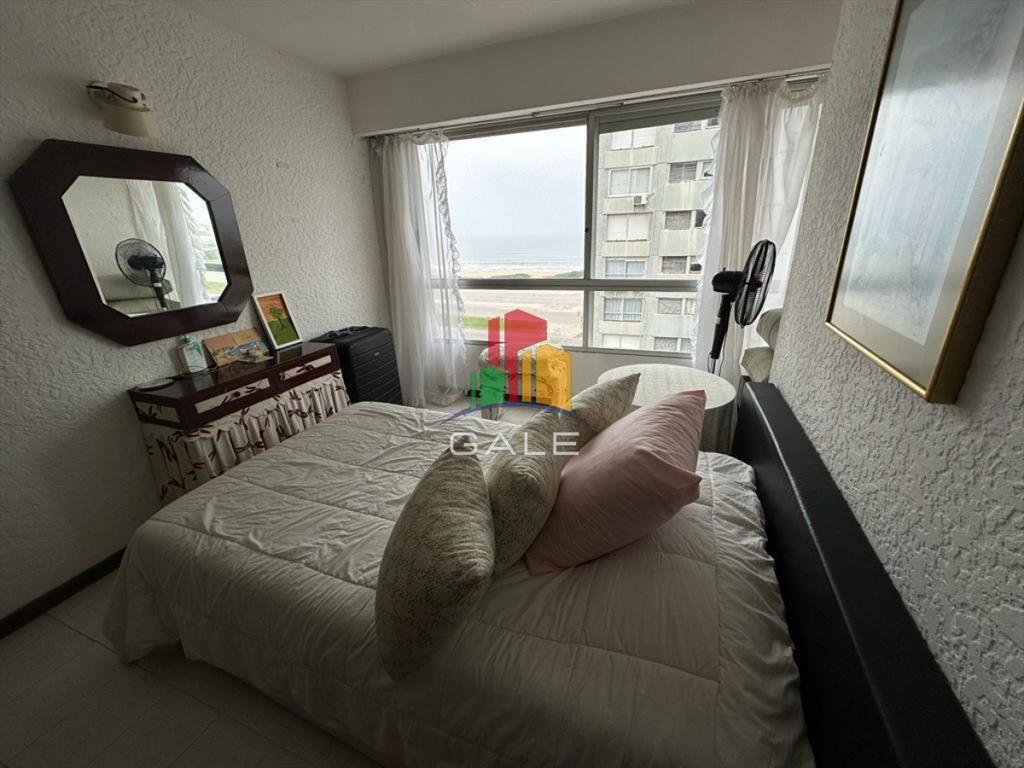 Apartamento frente al mar