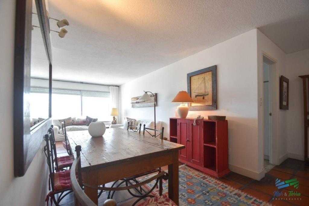 Apartamento de 3 dormitorios con vista al mar del