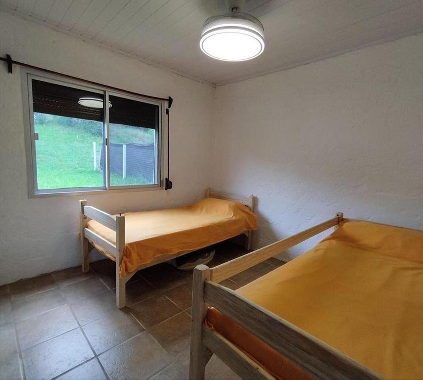 CASA EN VENTA A UNA CUADRA DE LA COSTA EN PLAYA LOS PINOS
