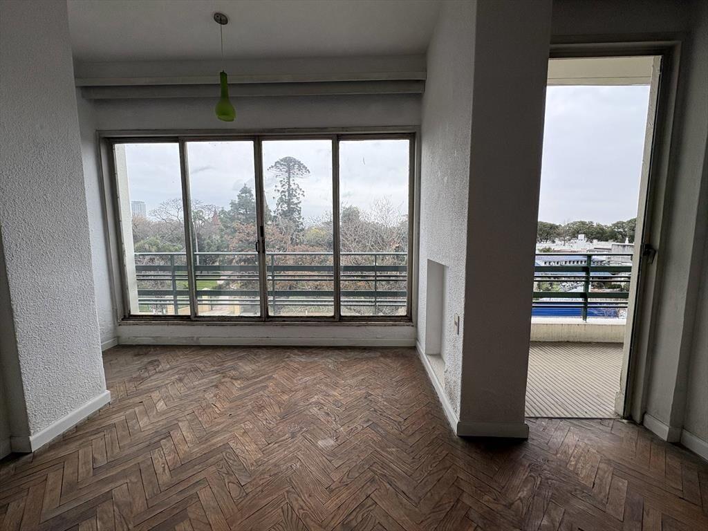 Alquiler Apartamento al frente con un dormitorio y terraza