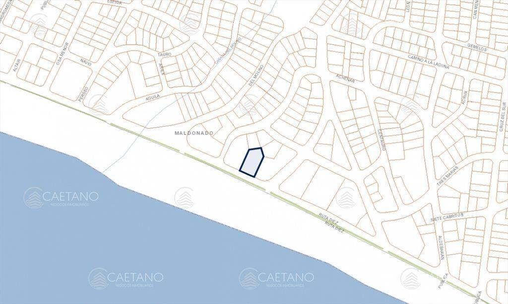 Venta terreno primera línea playa manas Punta