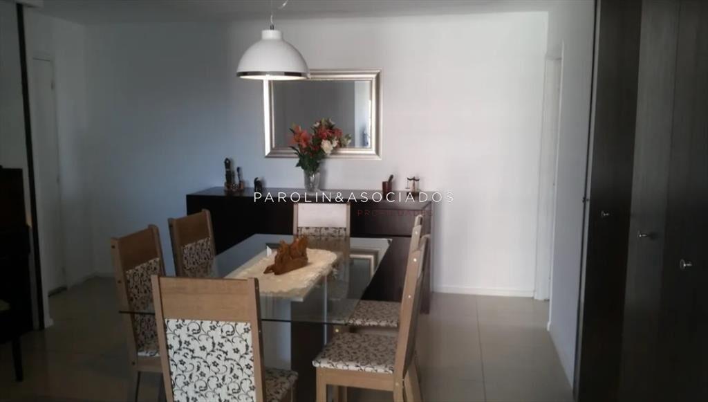 Apartamento en venta de 3 dormitorios en Torre