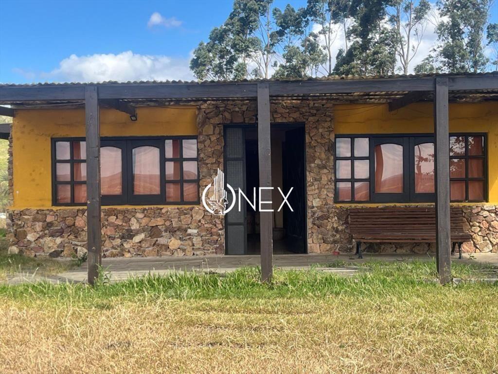 Venta chacra de 5 hectáreas con casa de 2 en Las