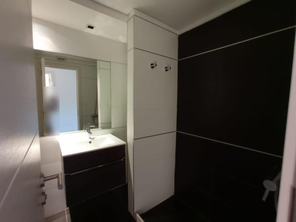 Rambla de Malvin, nuevo , 2 dormitorios, dos baños , gge ,