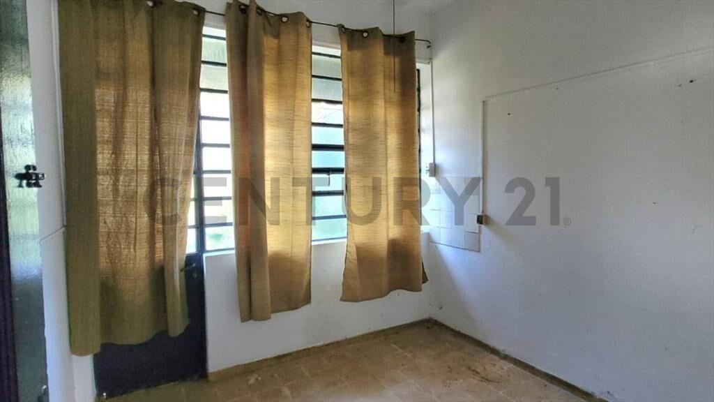 VENTA  CASA LA BLANQUEADA  4 dormitorios, Garaje, fondo 4...