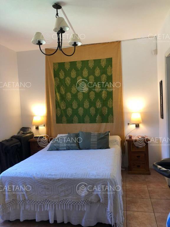 Casa de 3 dormitorios con piscina climatizada en