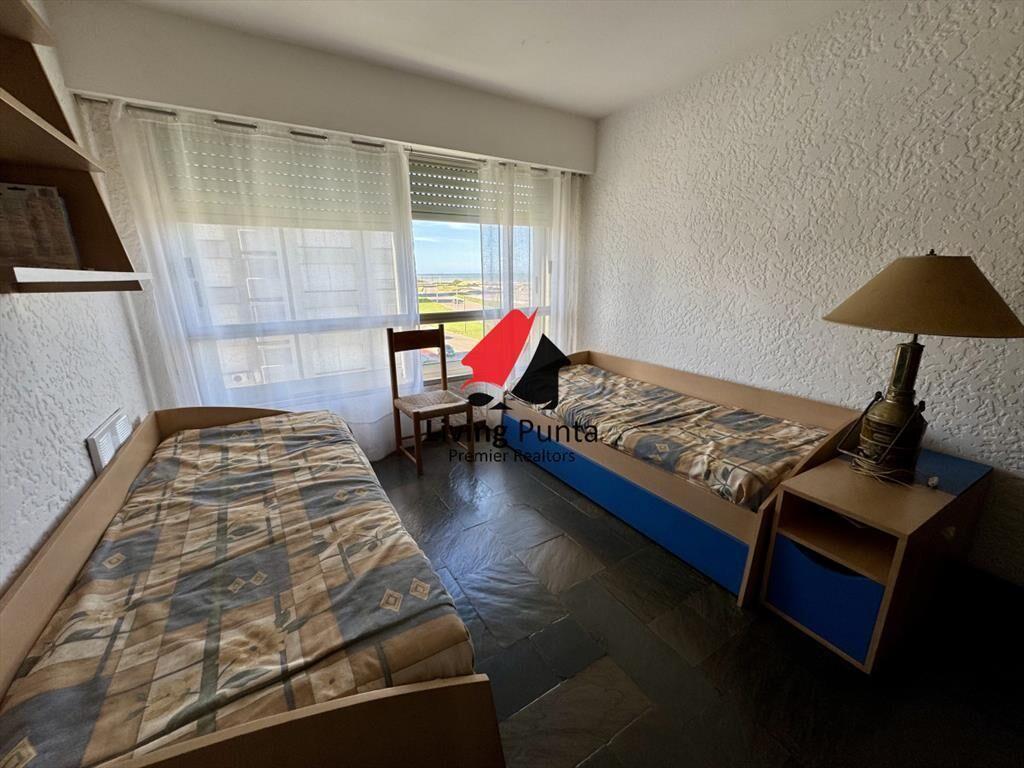 Increible unidad en venta en primera línea