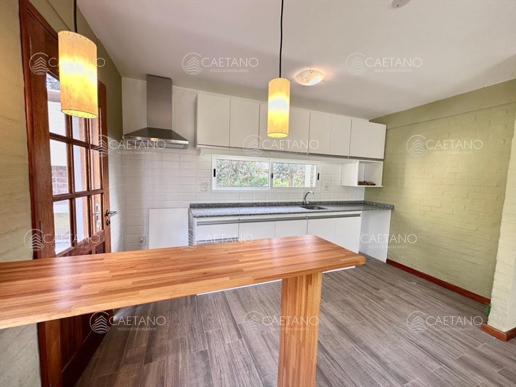 Venta casa - 2 Dormitorios 2 BaÃ±os + Parrillero - PiriÃ¡po