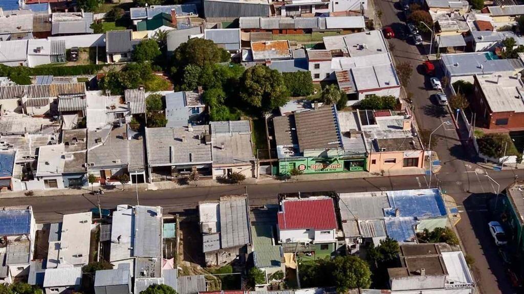 VENTA TERRENO CASA Y LOCAL CENTRO MALDONADO