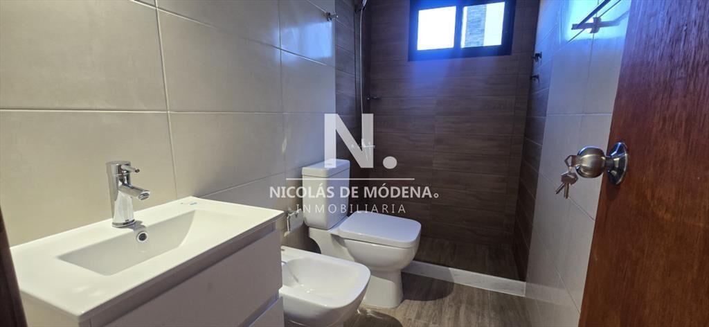 Oportunidad en construccion, casa de 3 dormitorios en Parqu