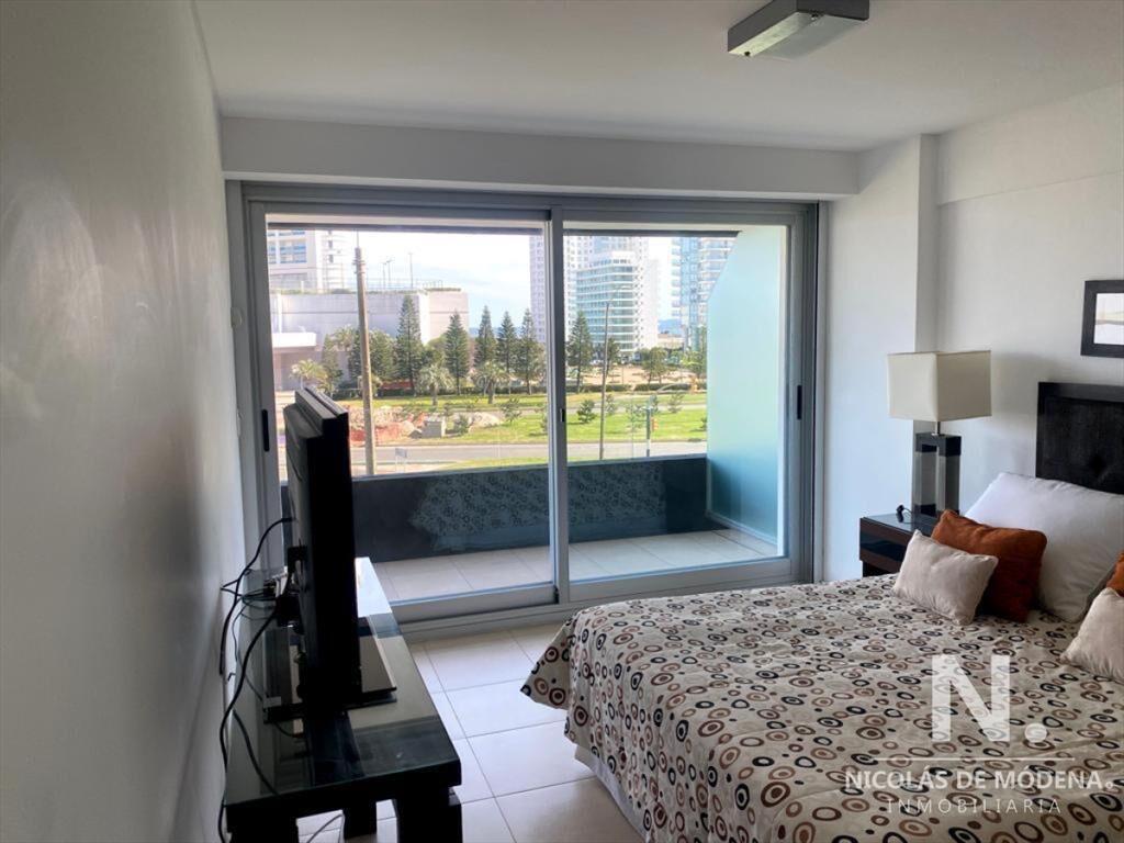 VENTA DE APARTAMENTO DE 3 DORMIOTRIOS EN MANSA PUNTA DEL ES