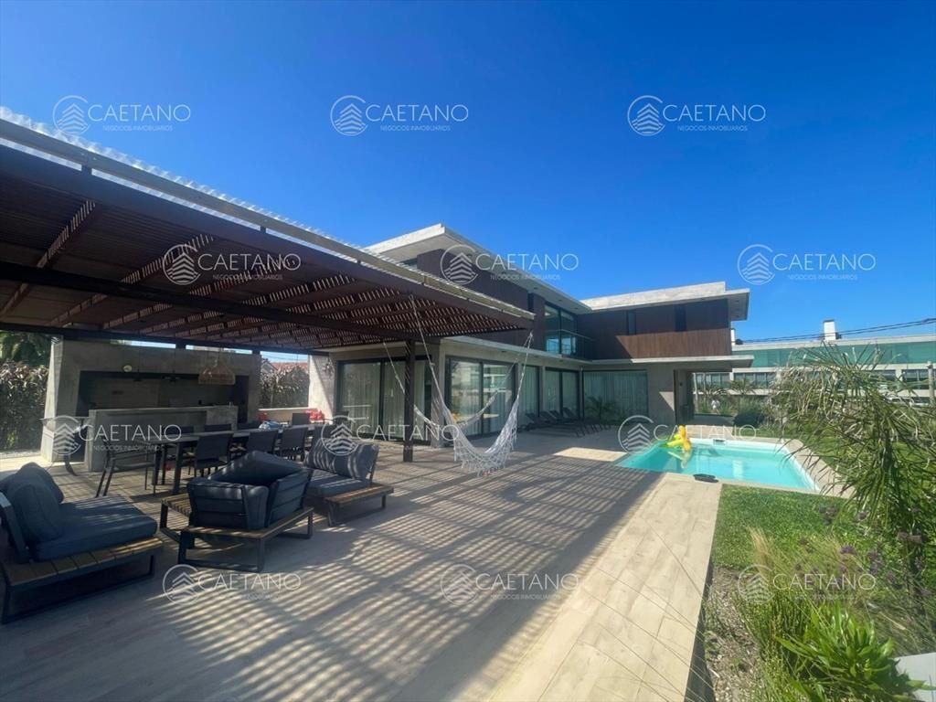 Casa 4 dormitorios alquiler temporada - Punta Ballena con v