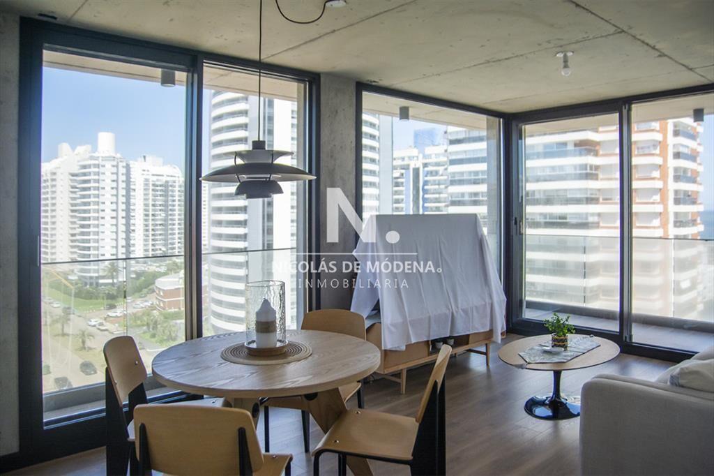 Lanzamiento, Torres del Este - Departamento de 2 dorm. en v