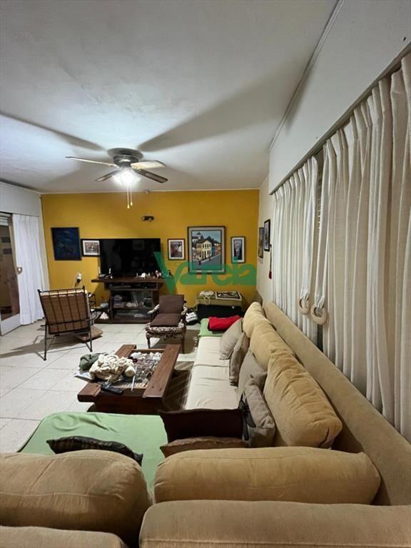 VENTA DE CASA SALINAS, 4 DORMITORIOS Y 2 BAÃ?OS