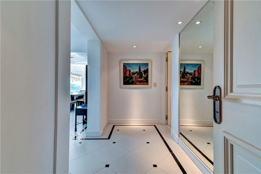 APARTAMENTO PENTHOUSE EN ALQUILER FRENTE AL MAR