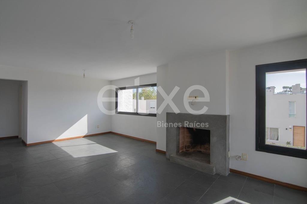 Apartamento Venta  3 dormitorios en Barra de Carrasco...
